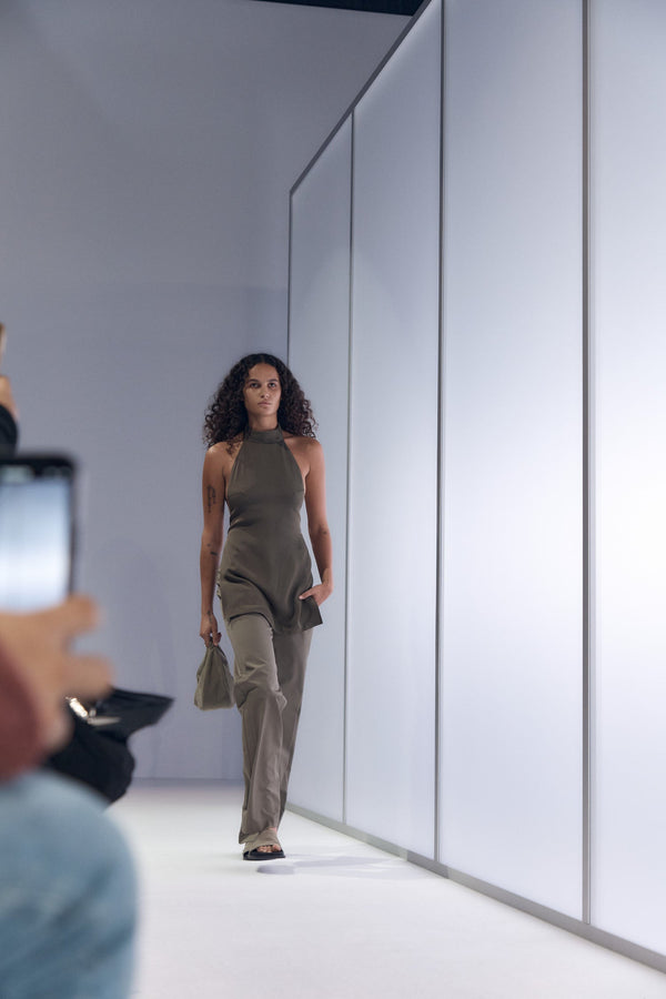 RESORT 24 RUNWAY
