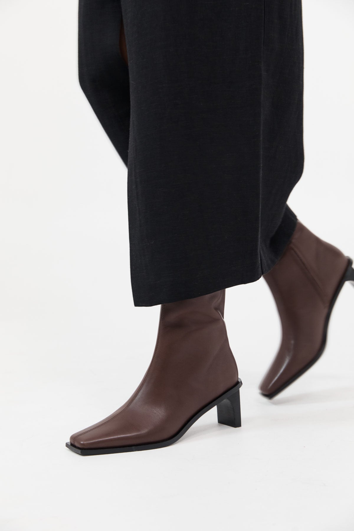Border Boot - Chocolate