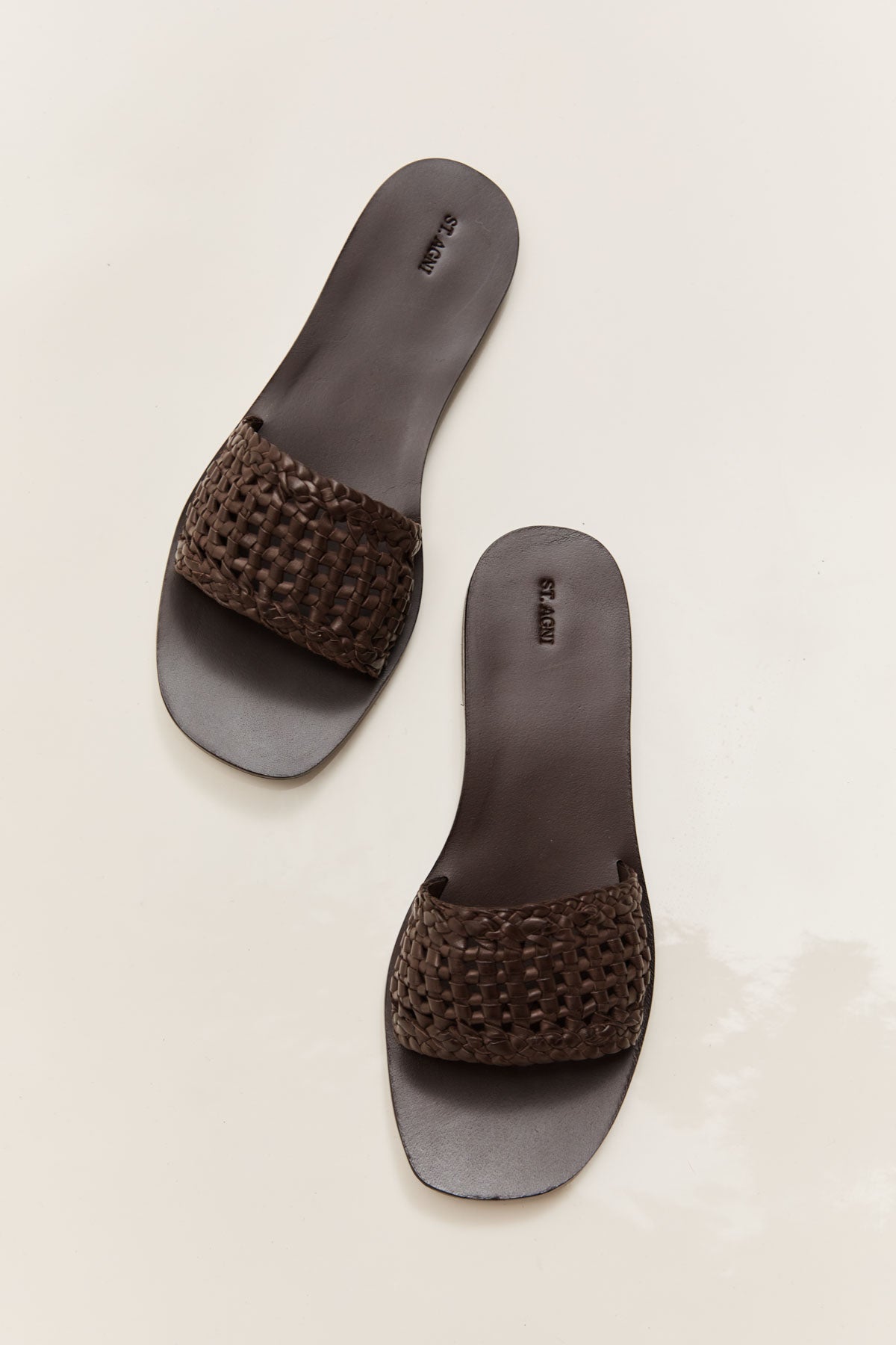 Macrame Mesh Slides - Chocolate