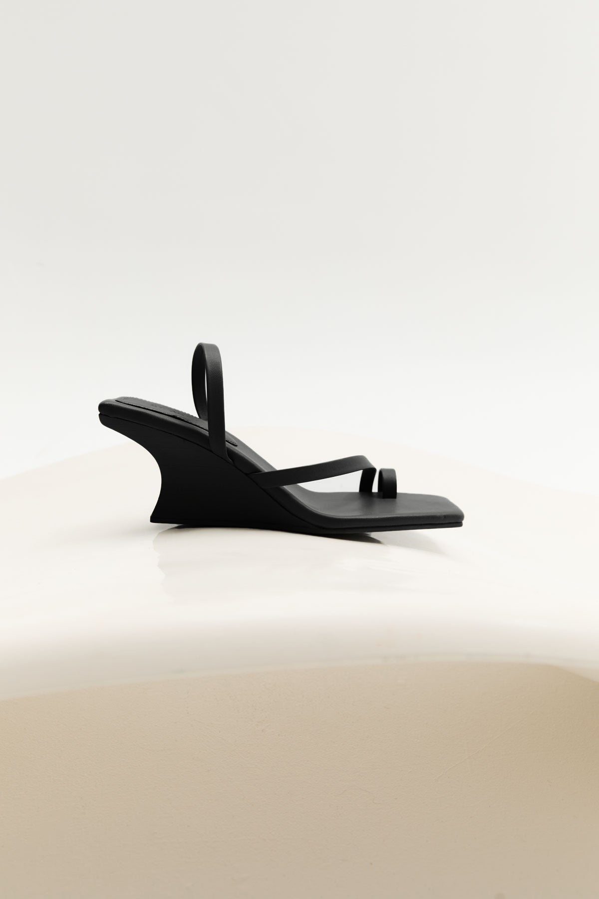 Architectural Wedge - Black