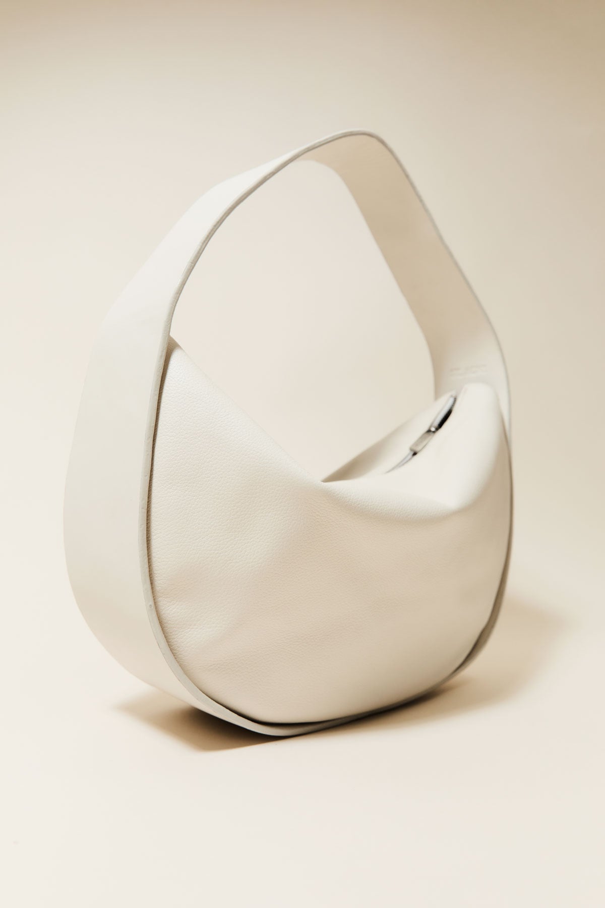 Soft Arc Bag - Tofu