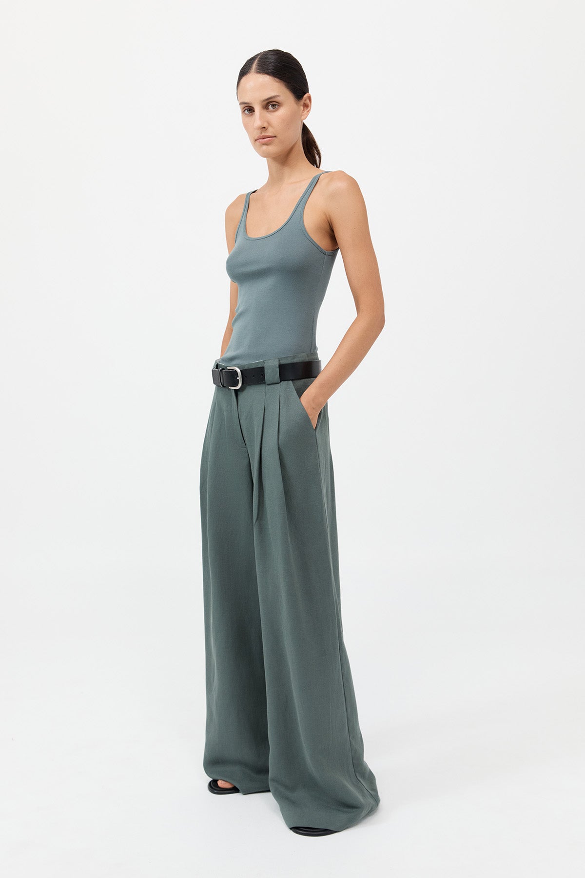Organic Cotton Slim Scoop Tank - Balsam Green