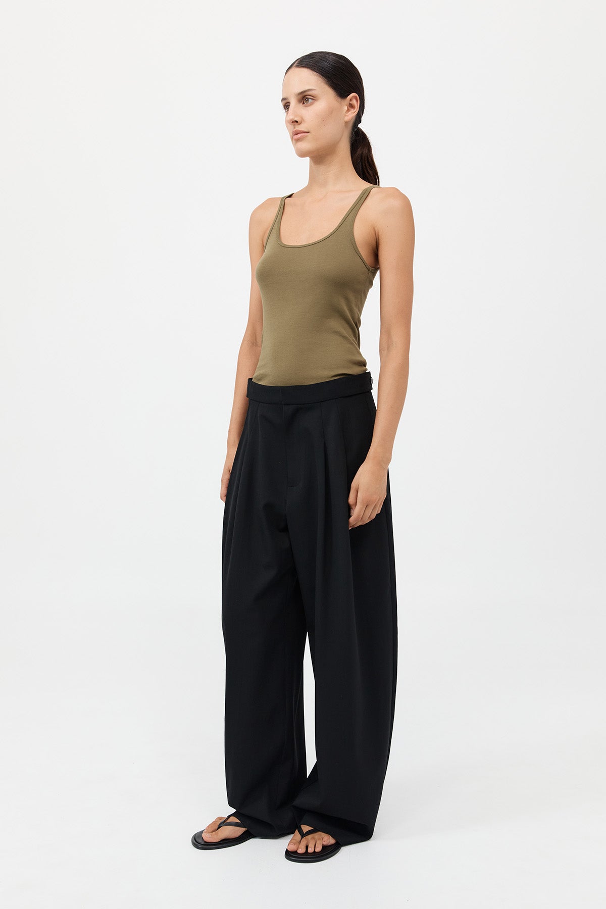 Organic Cotton Slim Scoop Tank - Olive