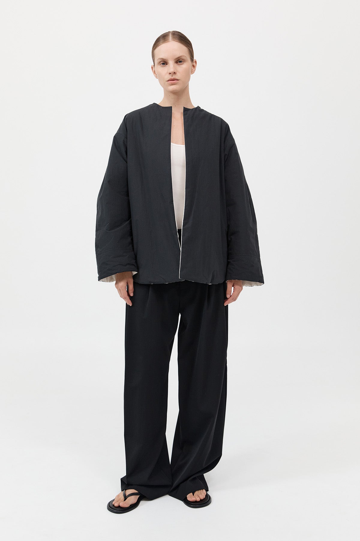 Reversible Pillow Jacket - Black/Cloud