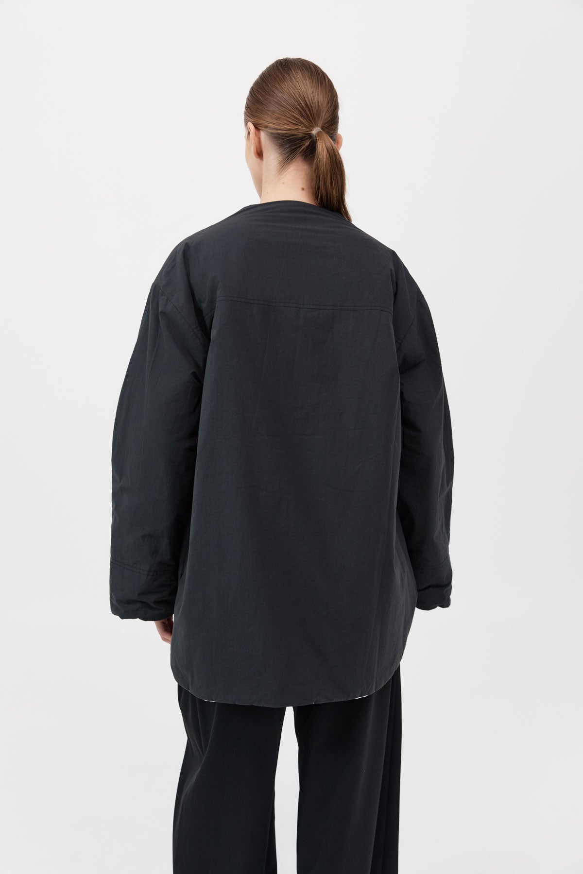 Reversible Pillow Jacket - Black/Cloud