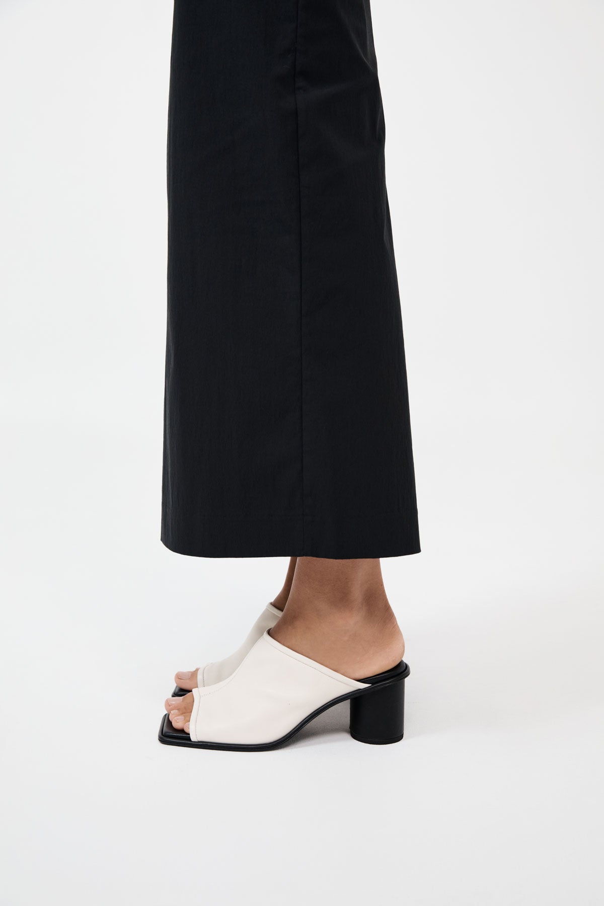 Cylinder Heel - Tofu