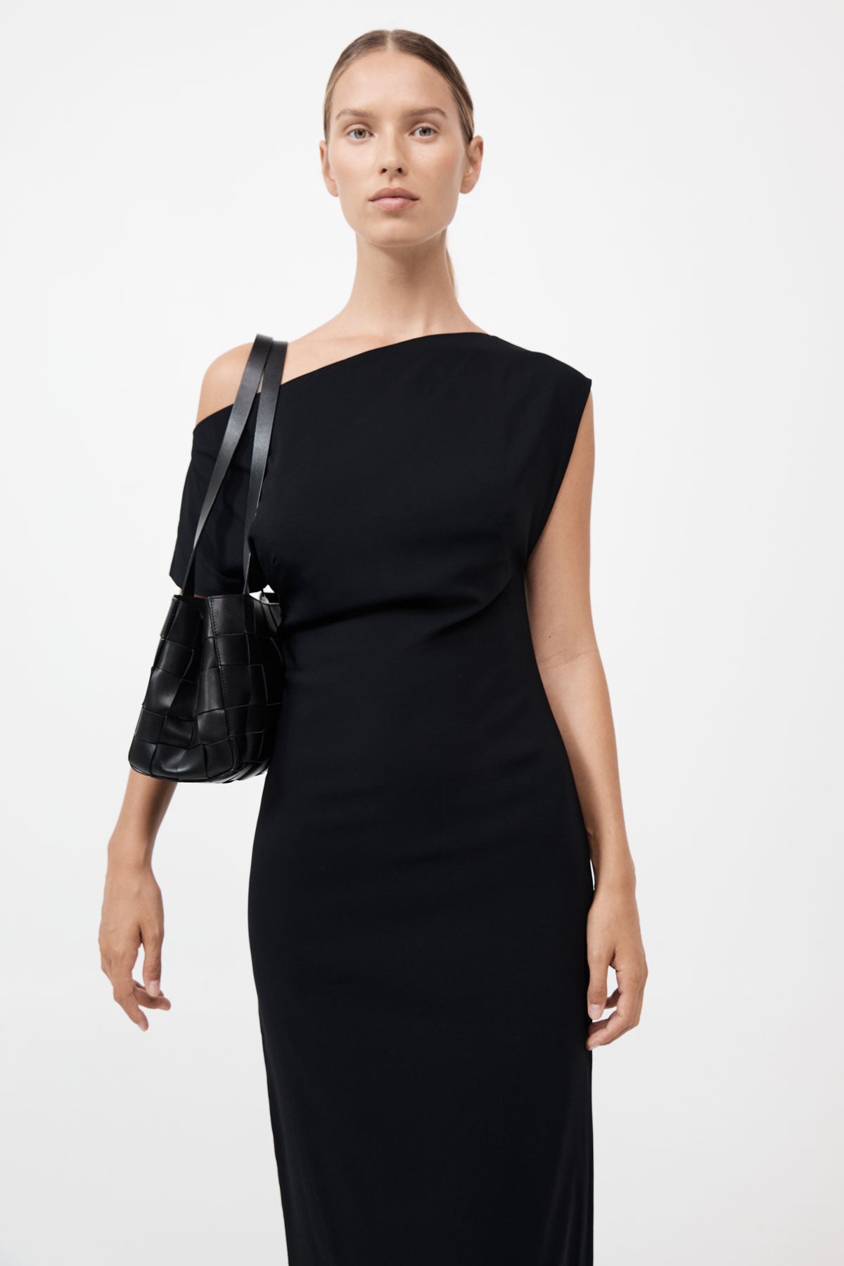 Slim Woven Tote - Black