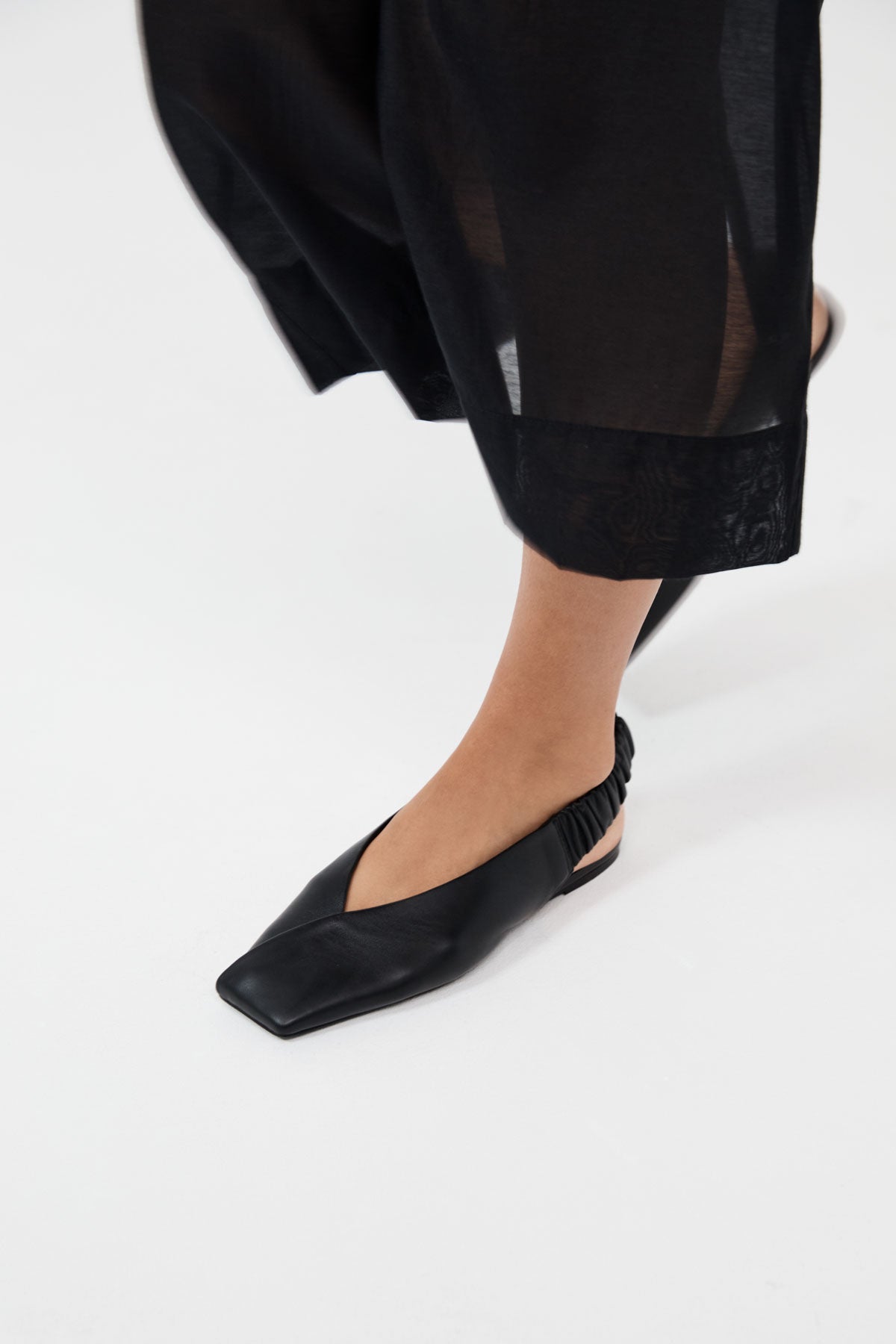 Envelope Sling Back Flat - Black