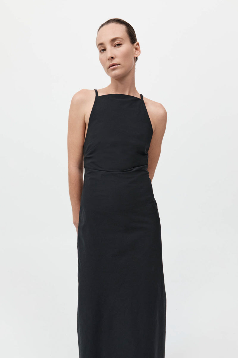 Minimal Bias Dress - Black