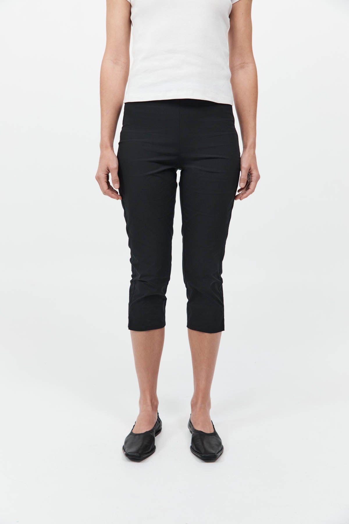 Slim Capri Pant - Black