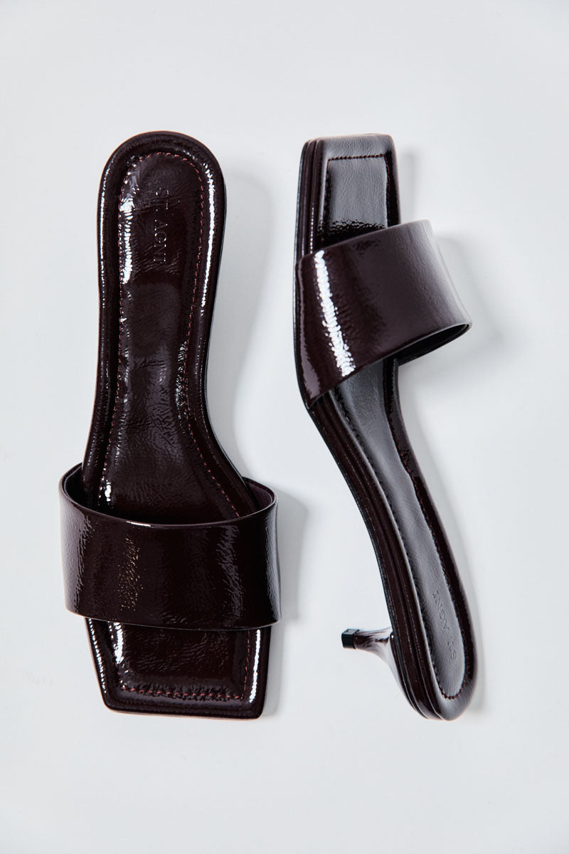 Minimal Heel - Patent Port