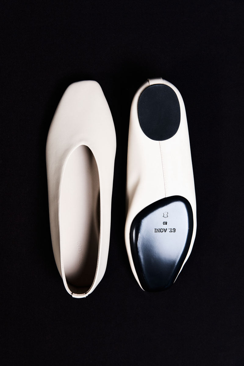 Soft Glove Ballet Flat - Creme