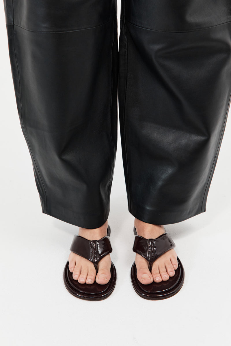 Soft Thong Slide - Patent 
Port