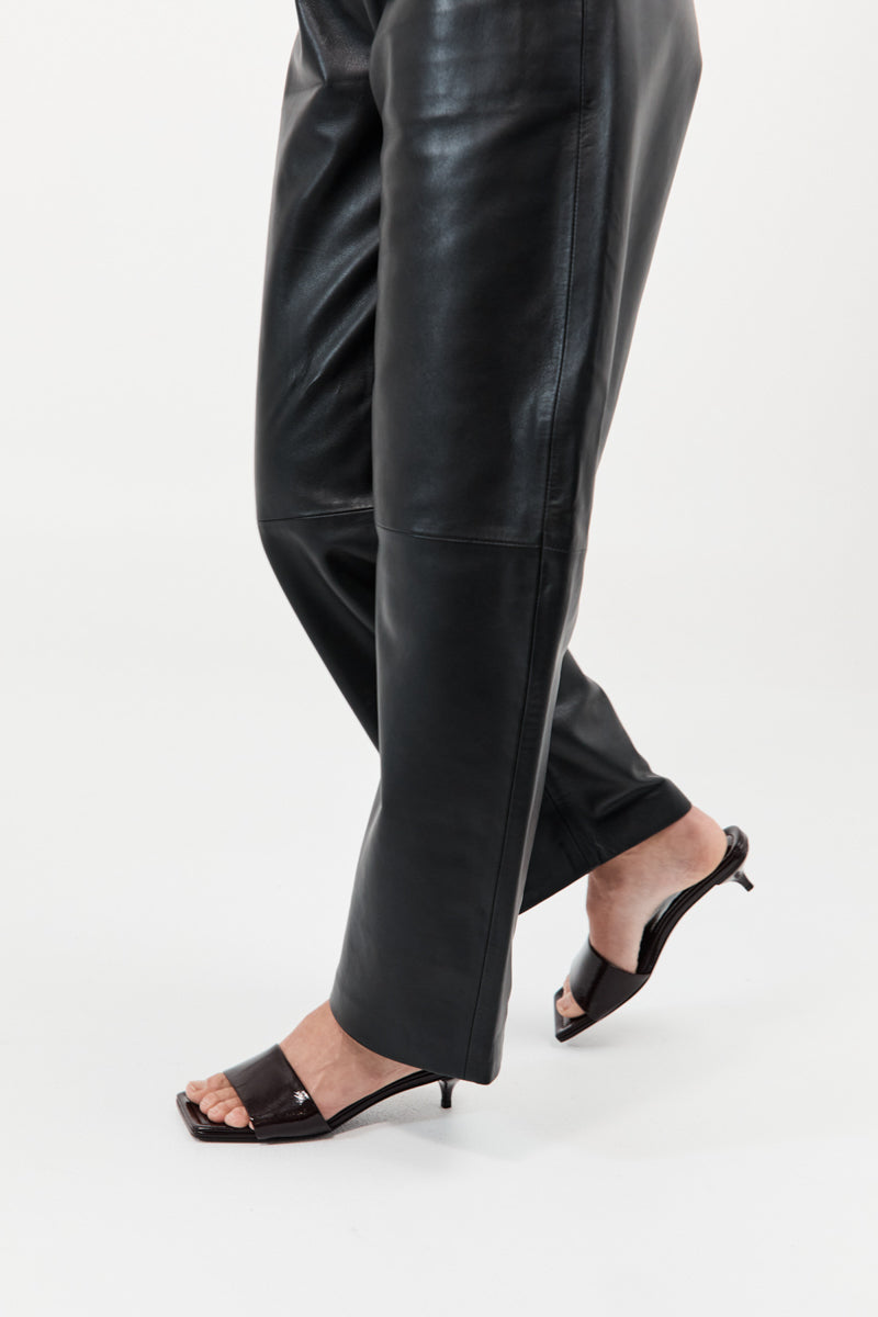 Minimal Heel - Patent Port