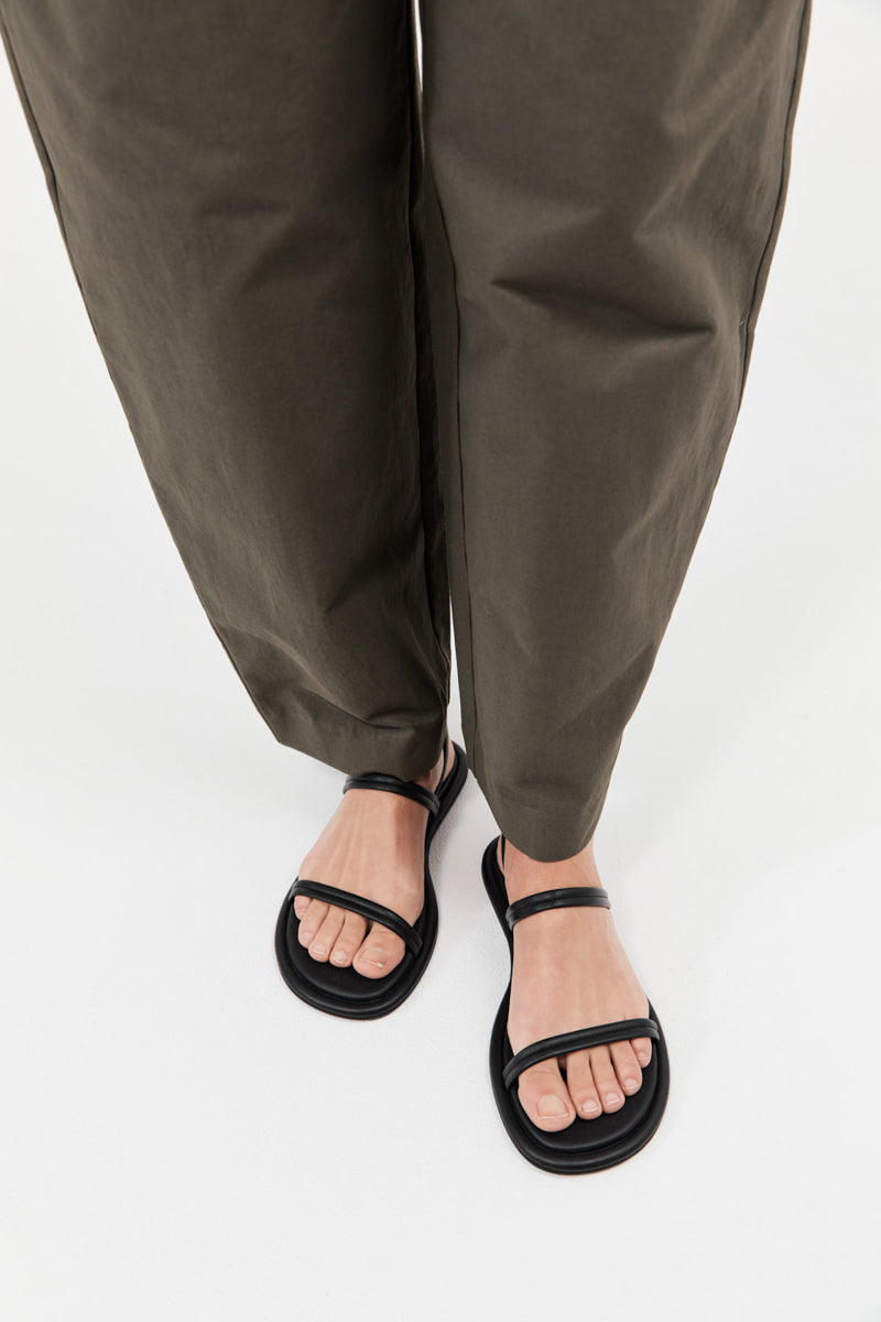 Fine Strap Sandal - Black