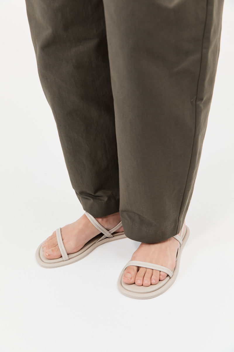 Fine Strap Sandal - Creme