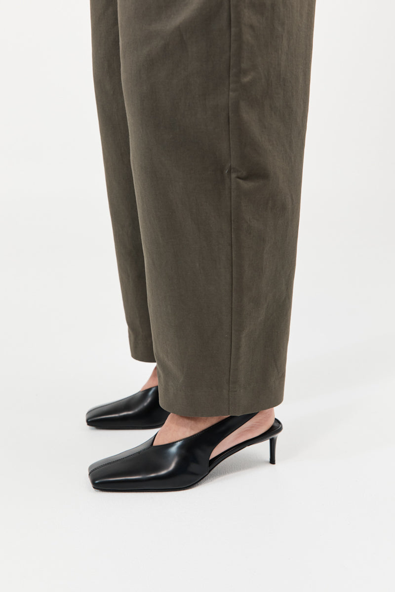 Square Toe Sling Back Heel - Black