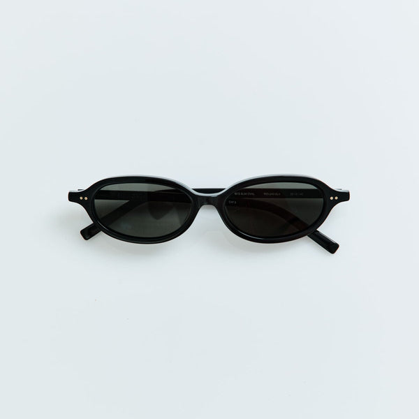 St. Agni | 90s Slim Oval Sunglasses - Black