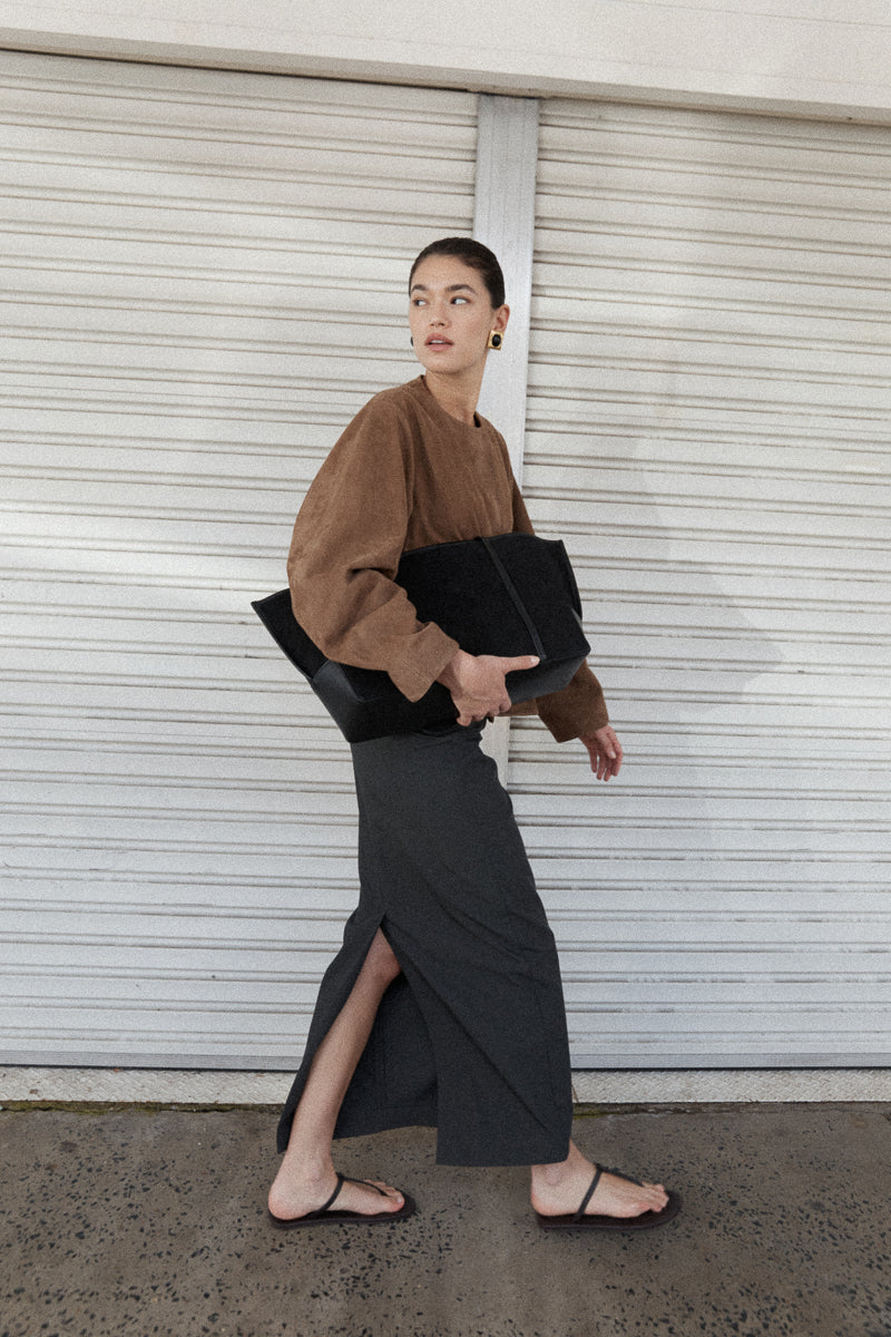 Minimal Column Skirt - Black Olive