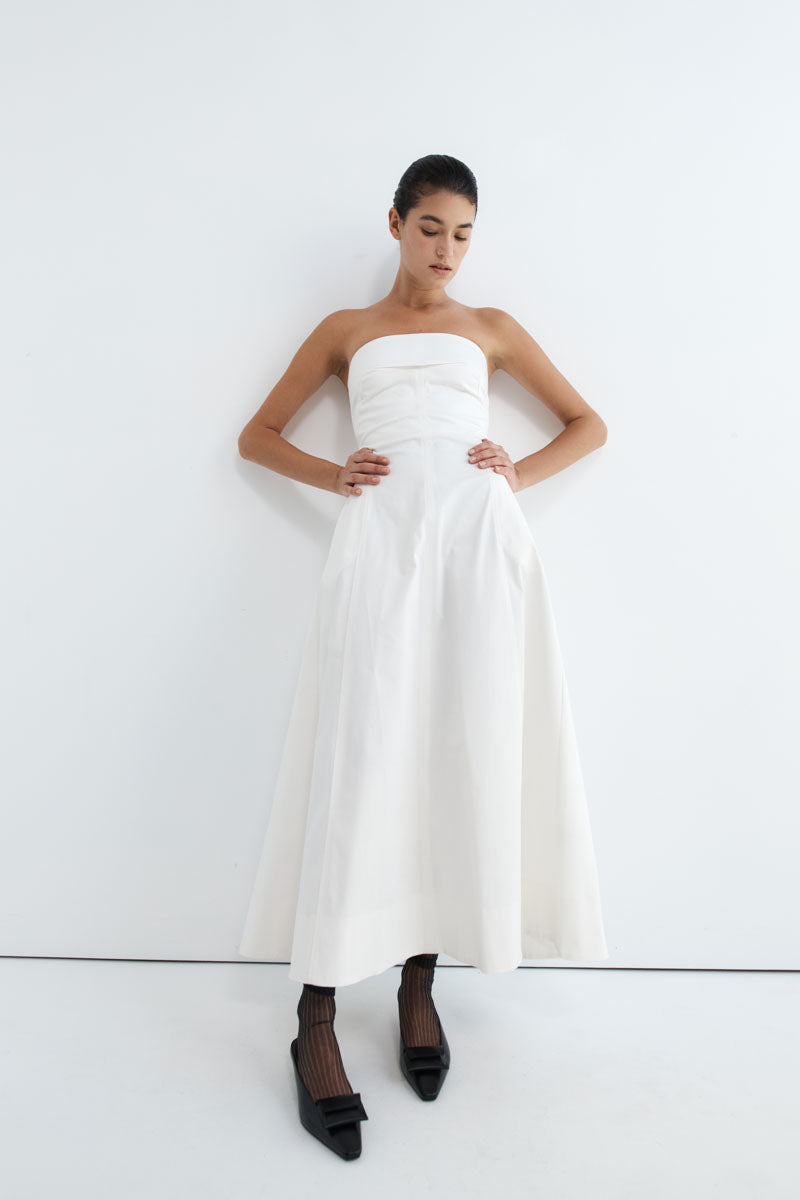 Sculpted Cotton Strapless Dress - Milk