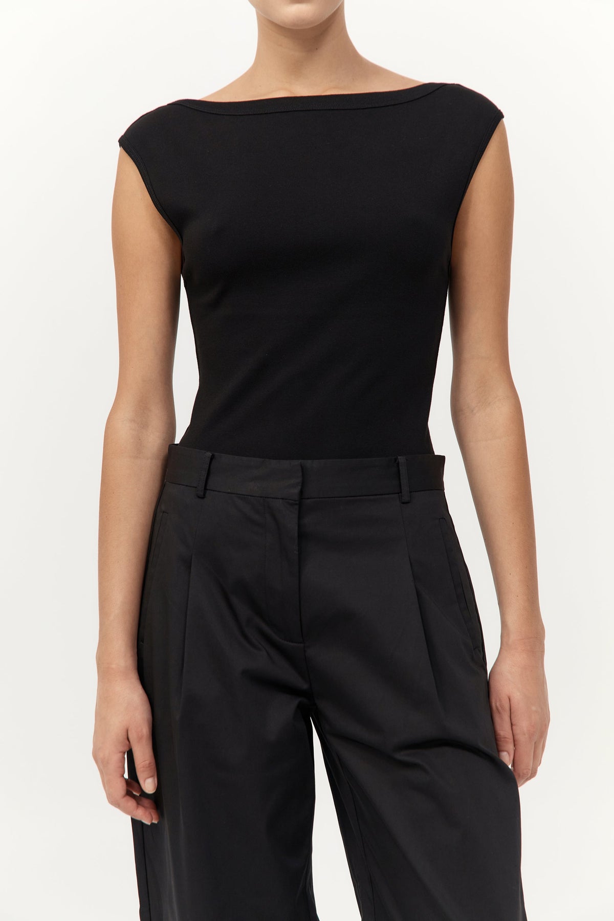 Cotton Barrel Leg Pants - Black
