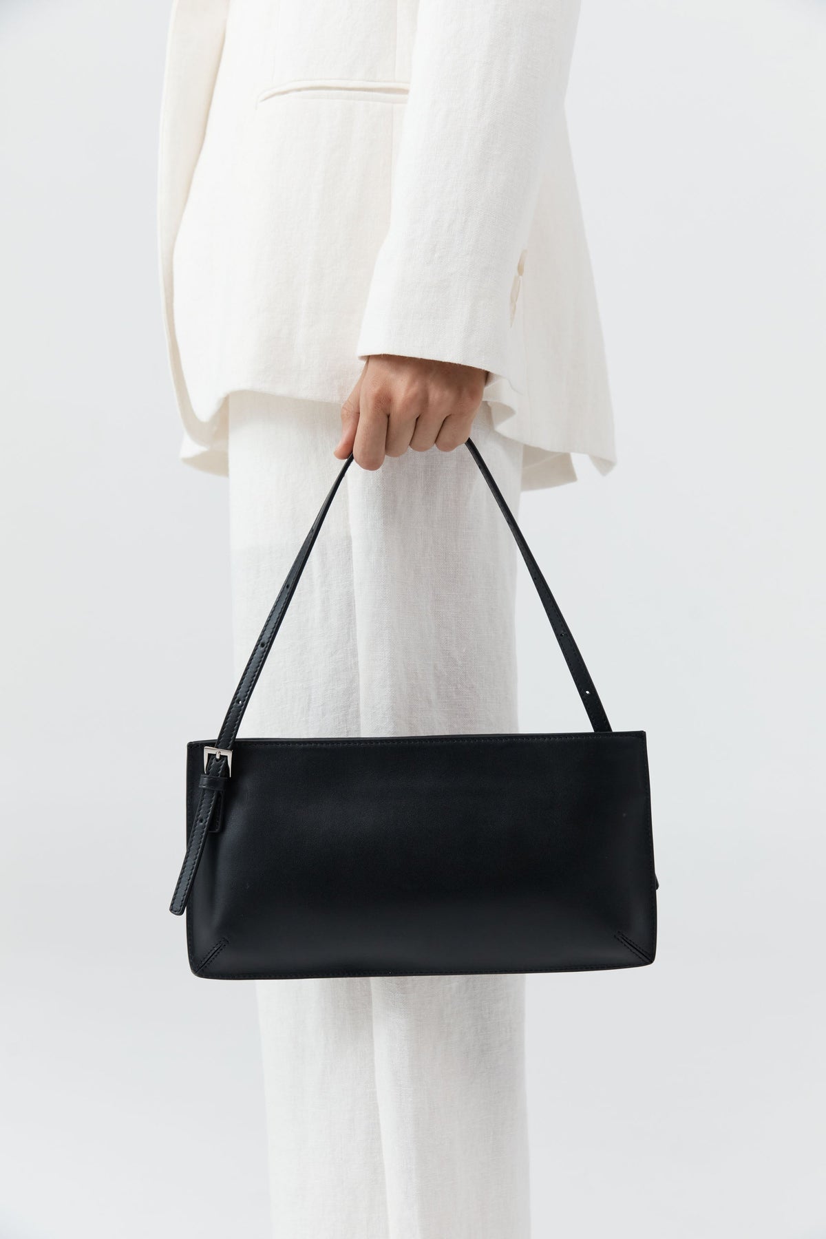 Agni 90s Belt Bag Black - Main Image