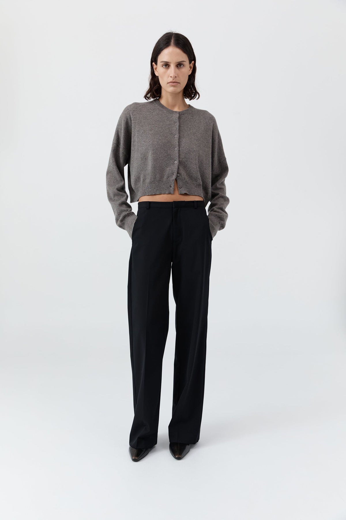 Cashmere Relaxed Cropped Cardigan - Doe