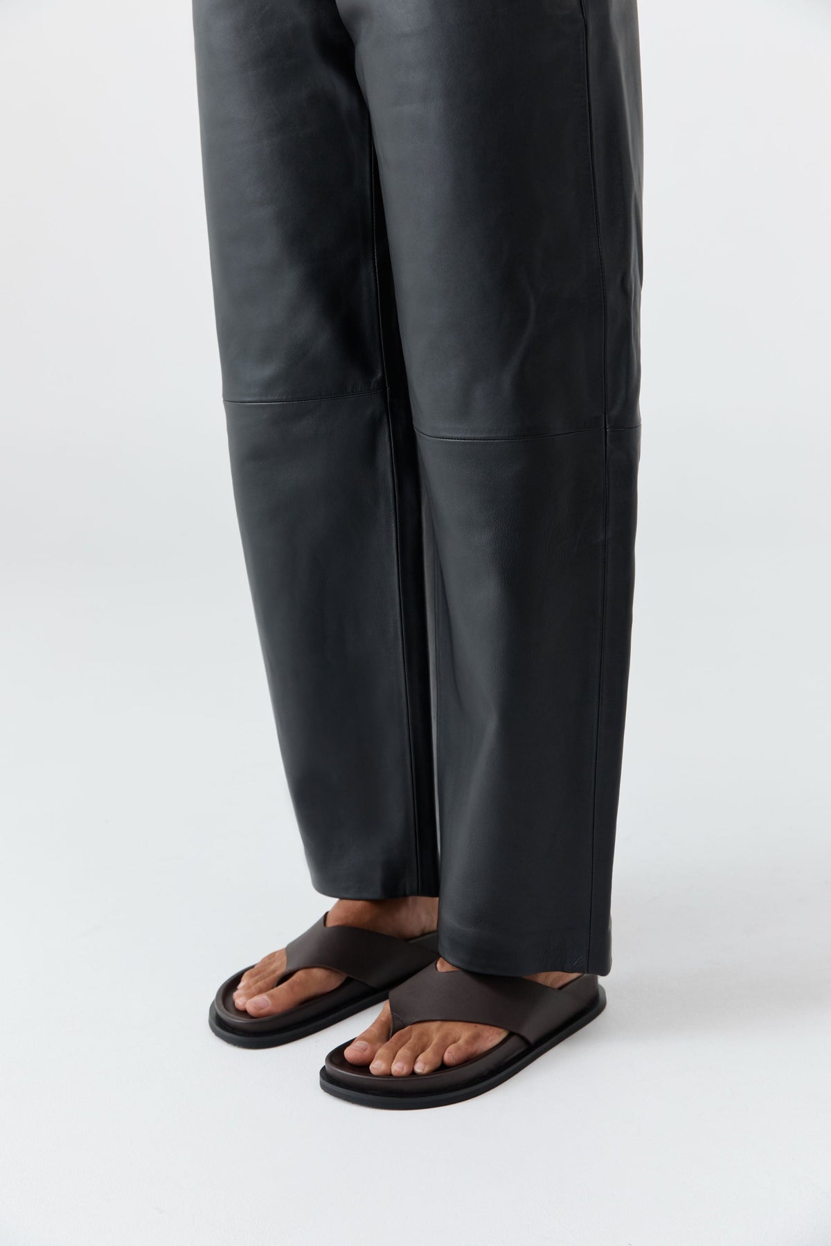 Classic Thong Slide - Black