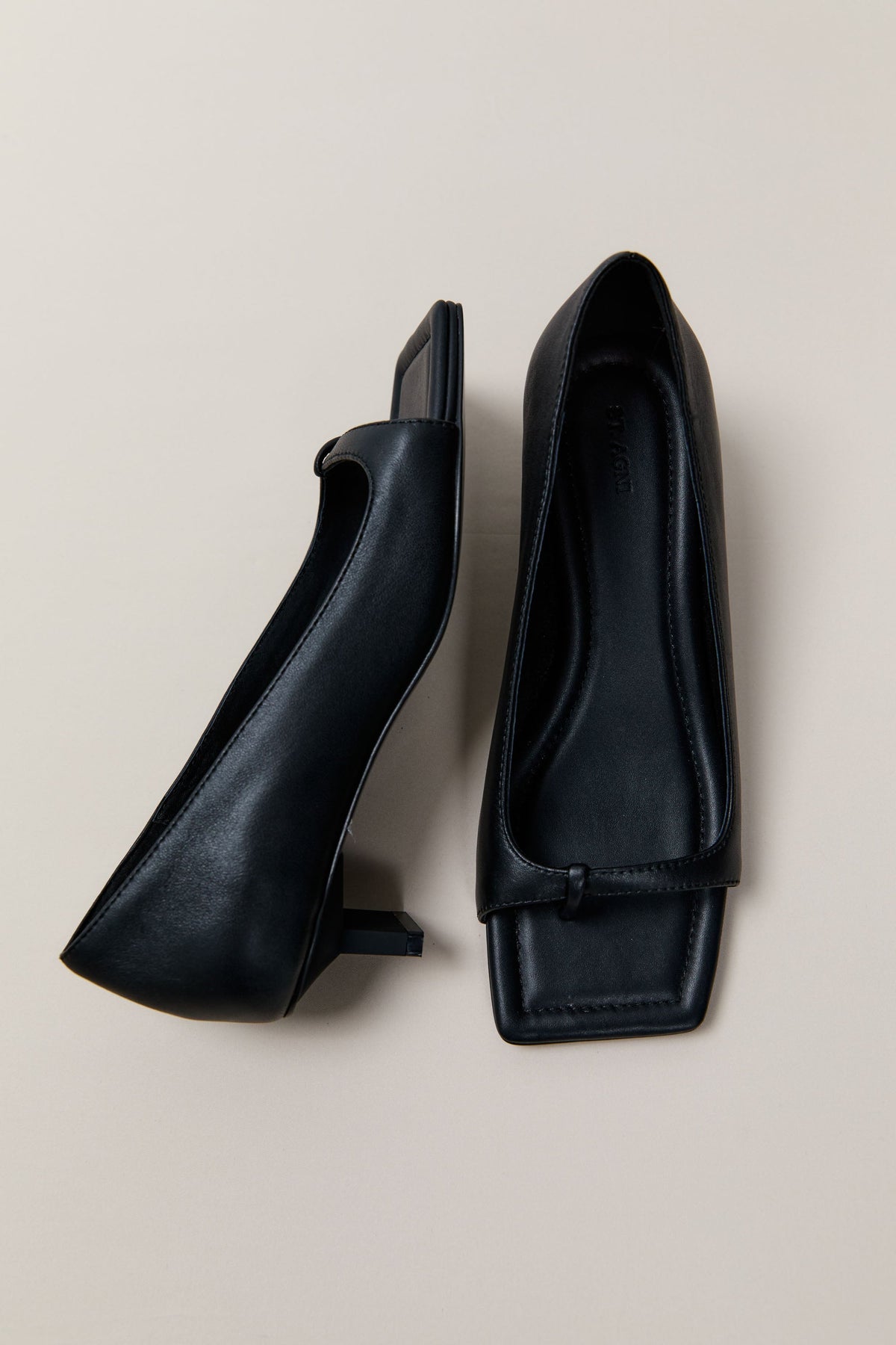 90s Square Toe Heel - Black