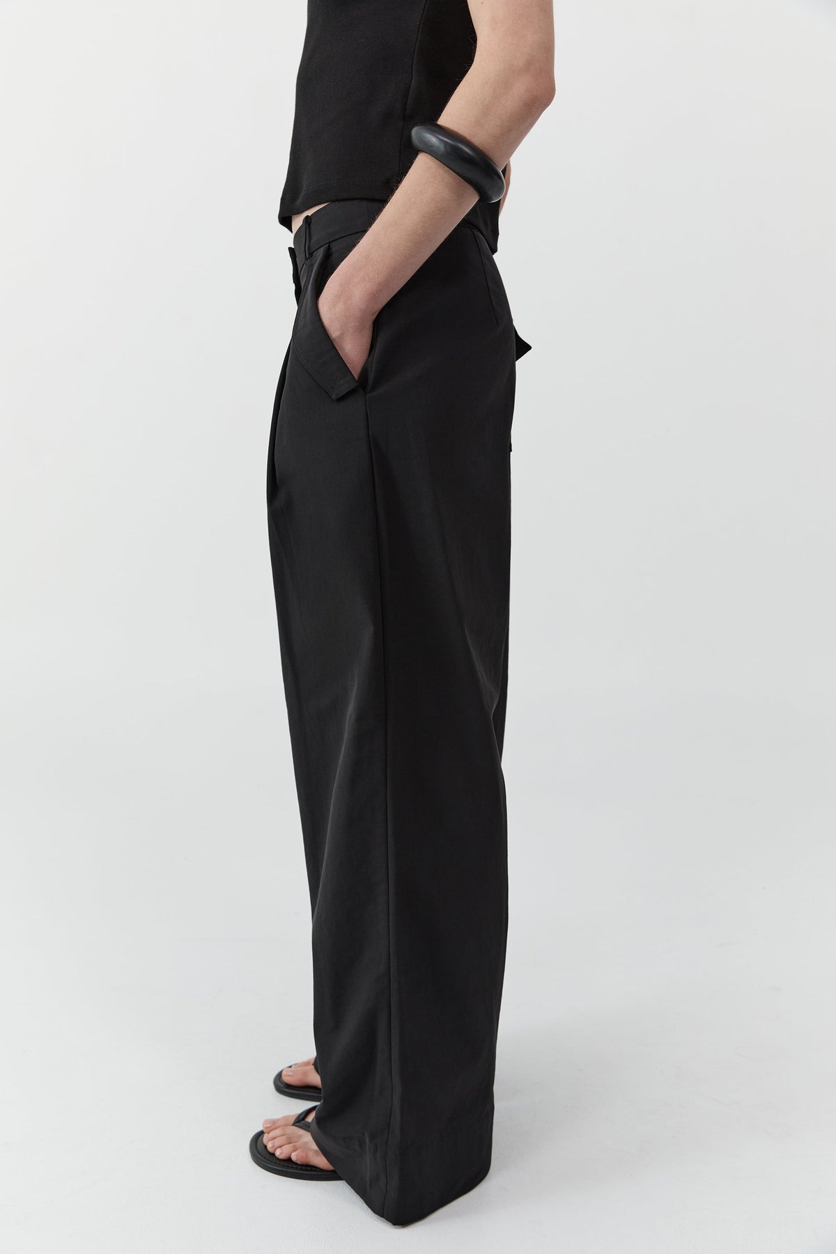 Utility Pleat Pants - Black