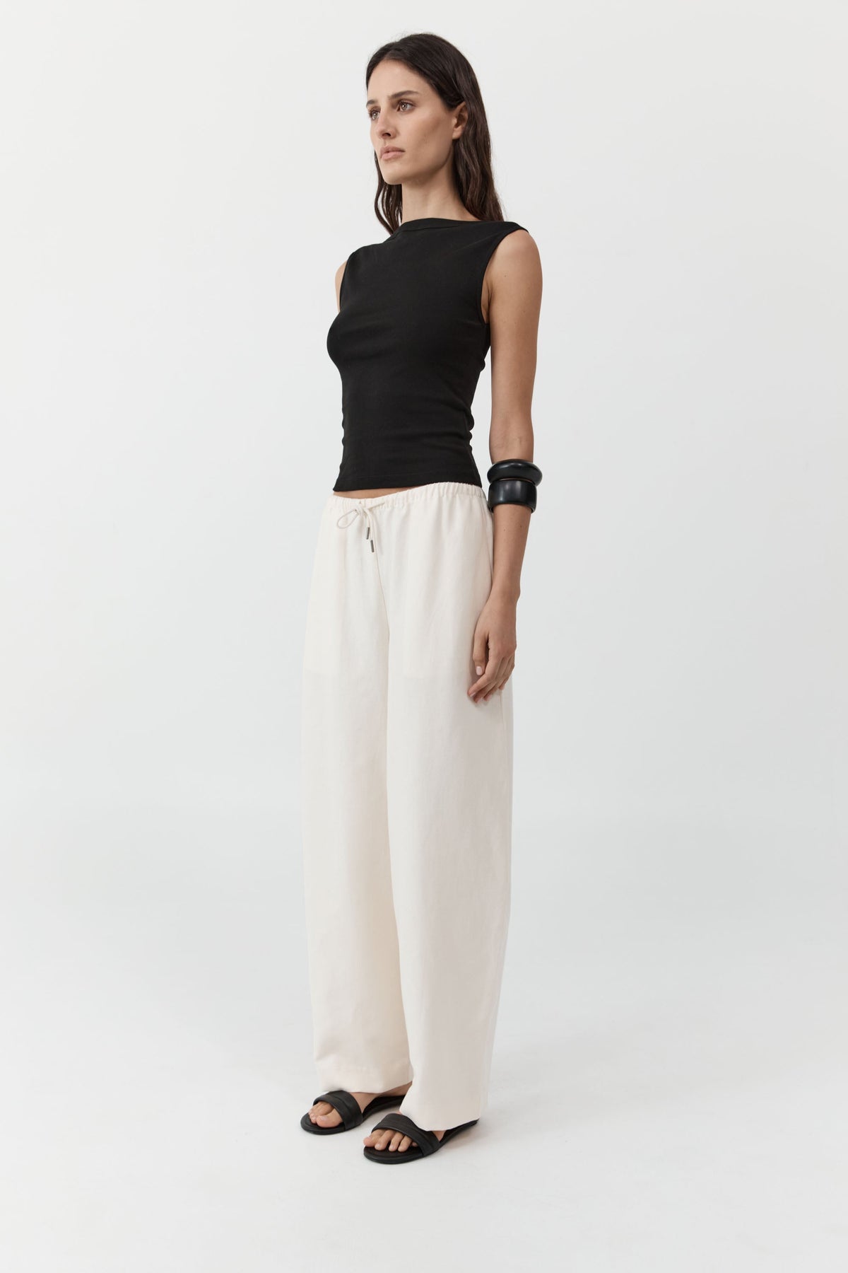 Fine Drawstring Relaxed Pants - Ivory