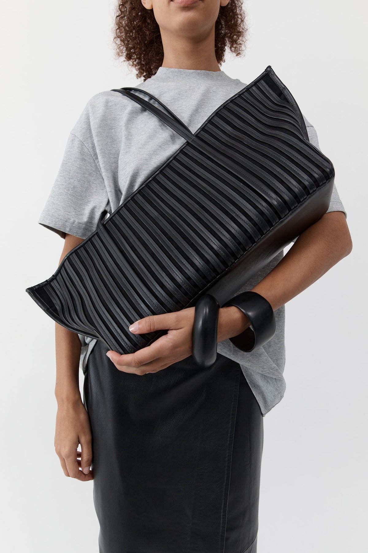 Linea Stitch Bateau Tote - Black