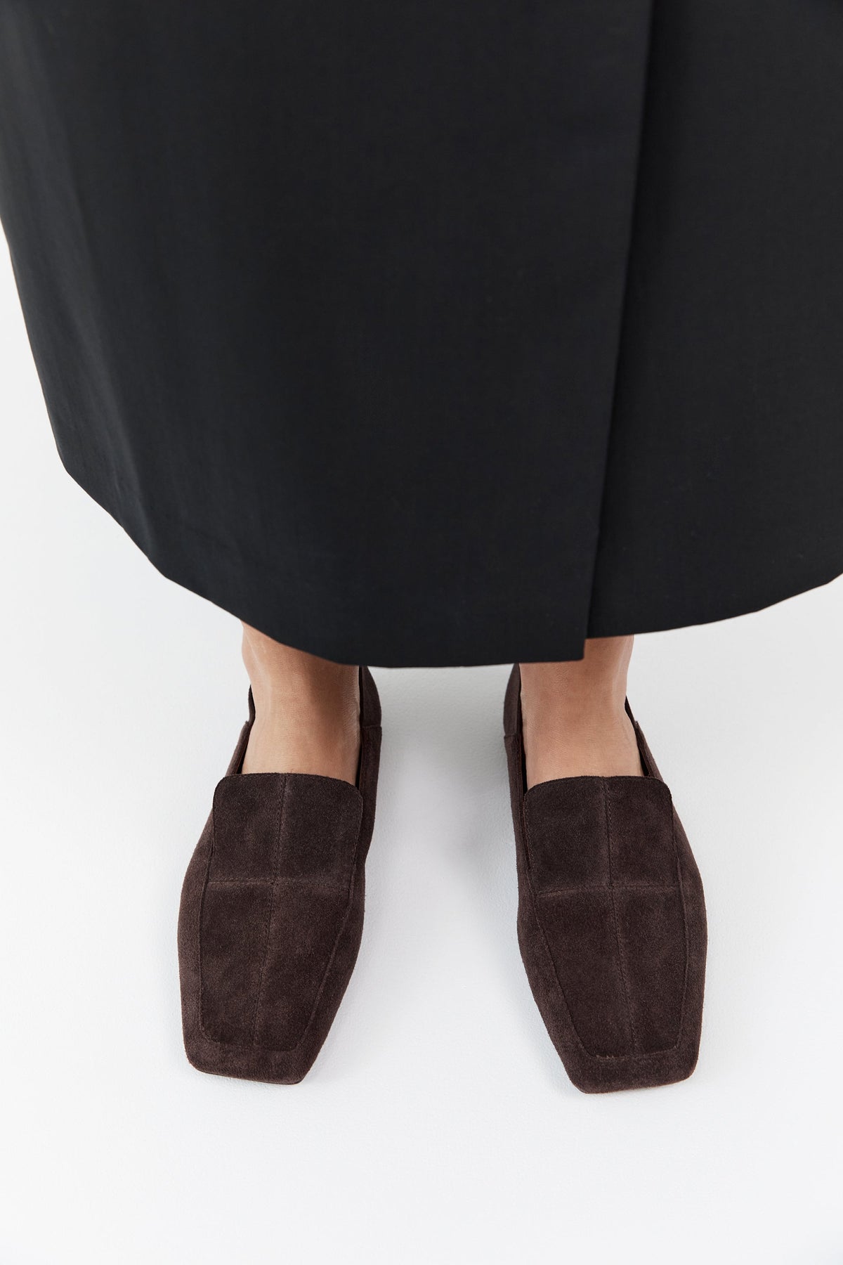 Suede Minimal Flat Loafer - Coffee