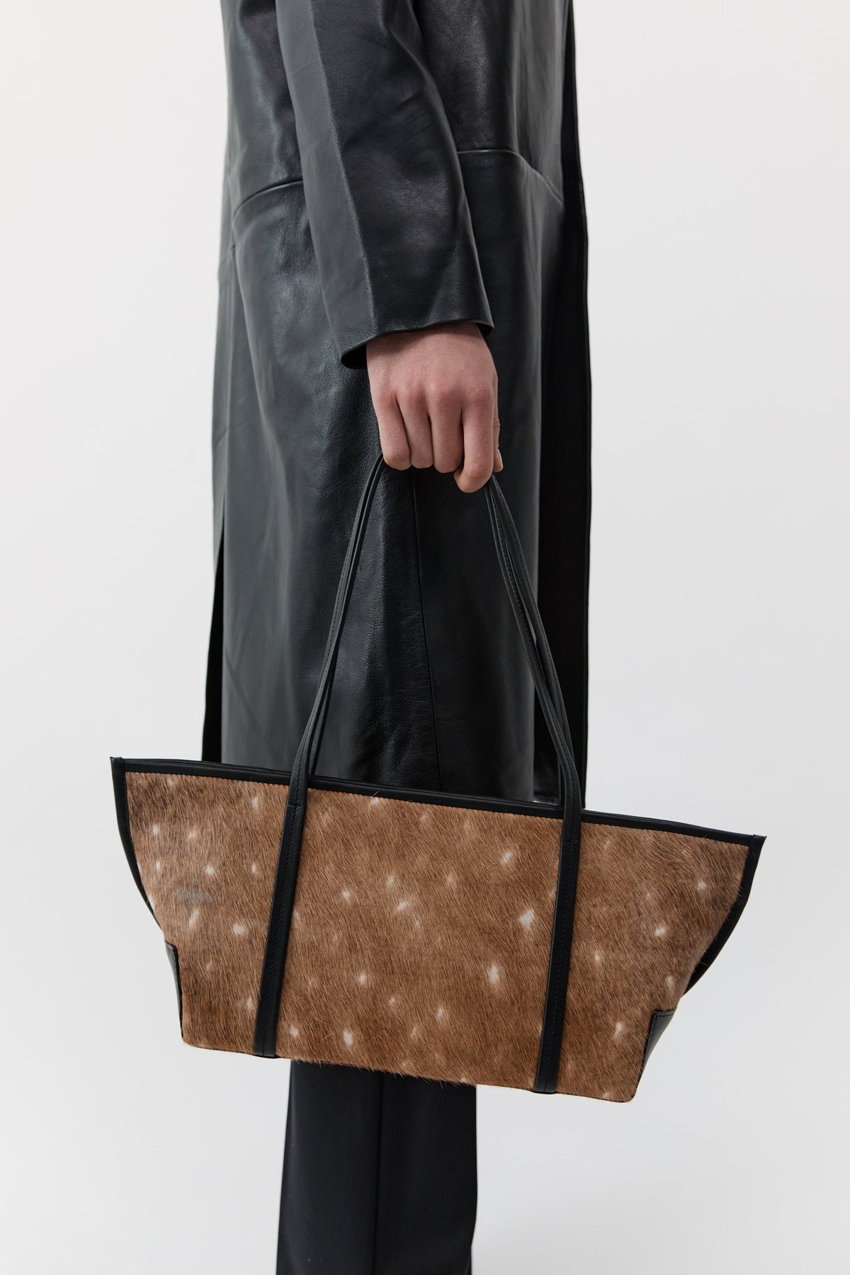 Fawn Slim Bateau Tote - Almond