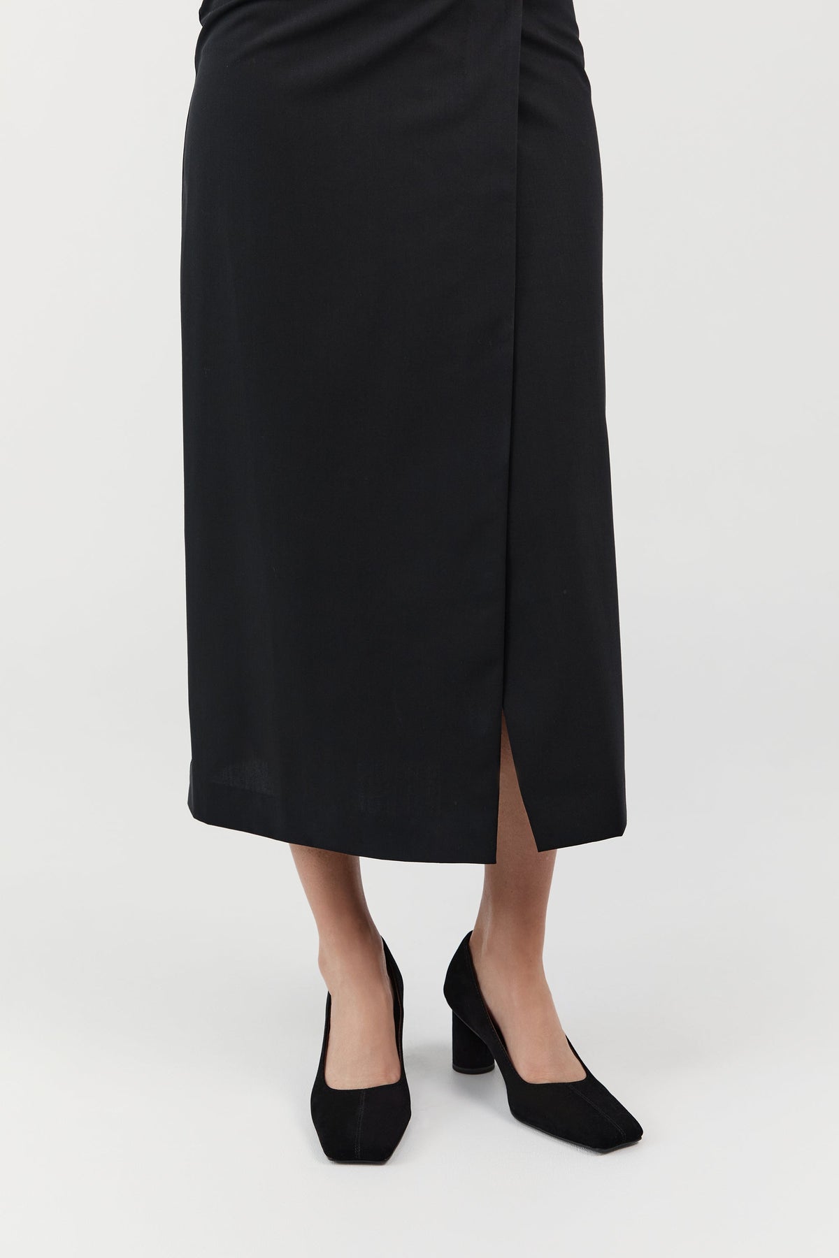 Suede Cylinder Pump - Black