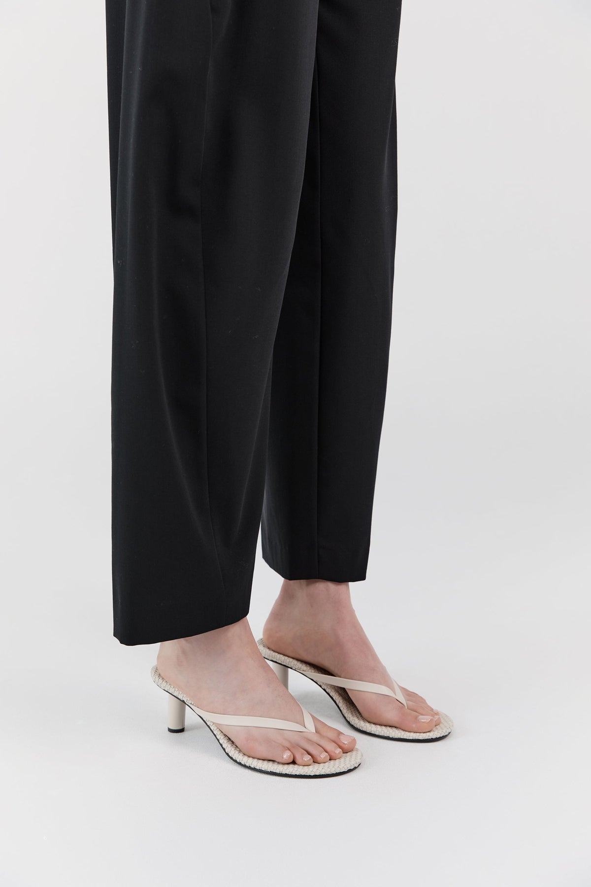 Woven Thong Heel - Ecru