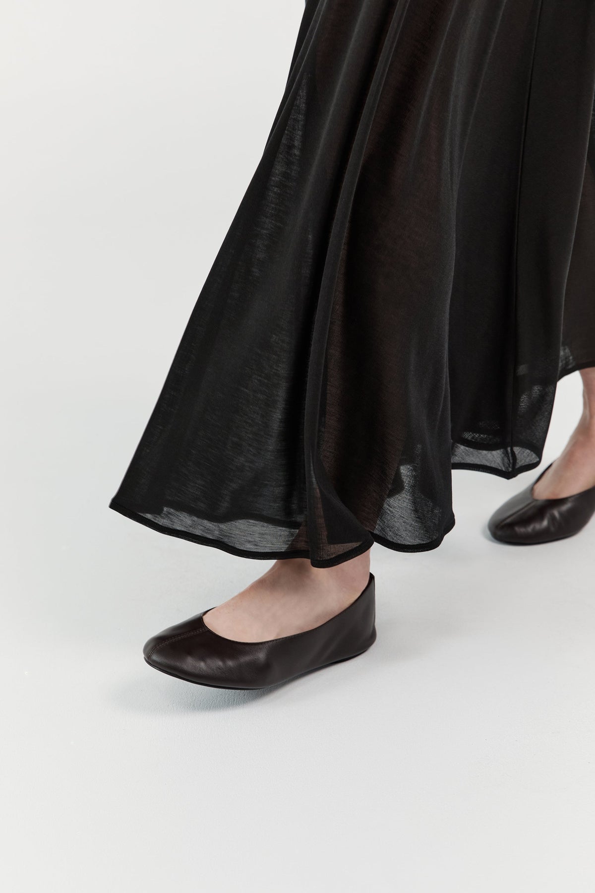 Low Scoop Ballet Flat - Coffee