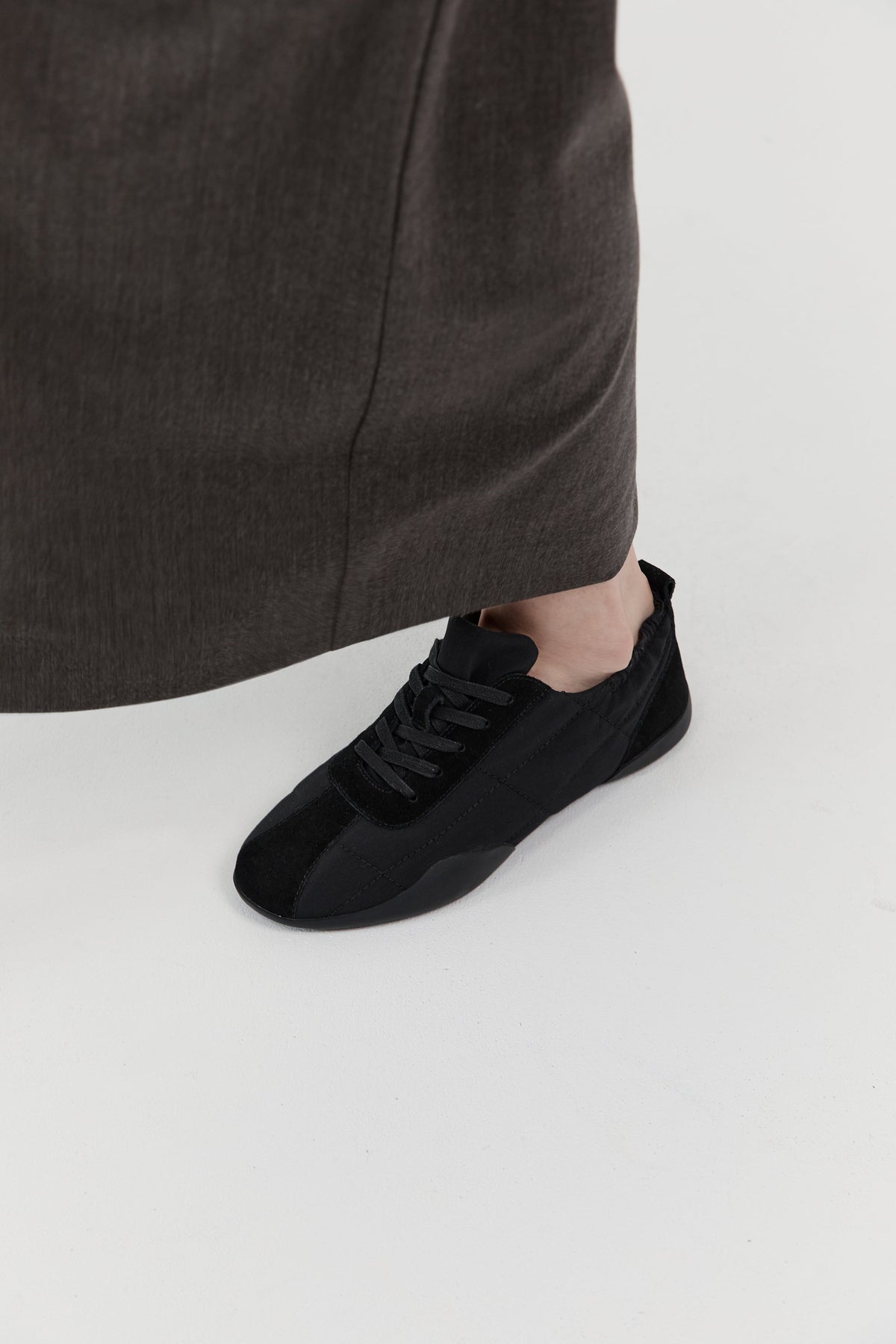 Stitch Pillow Sneaker - Black