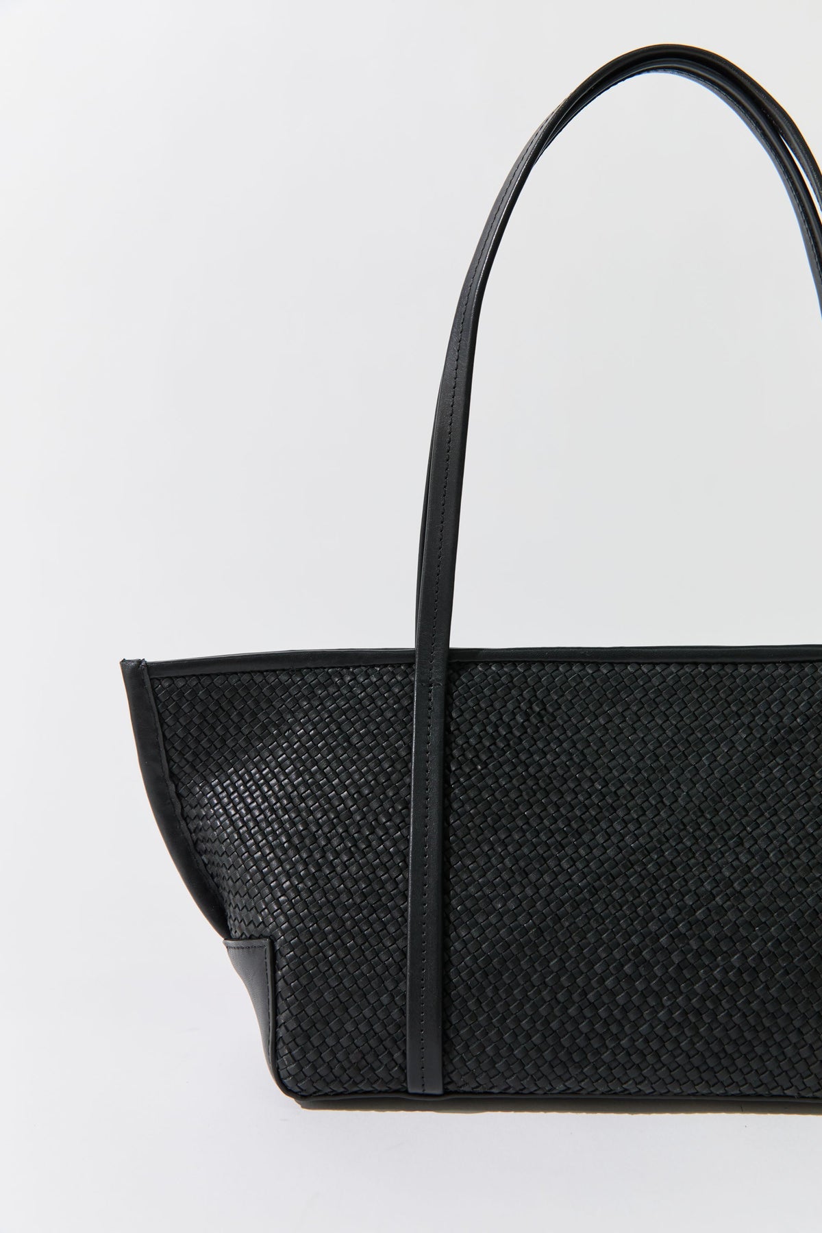 Woven Slim Bateau Tote - Black