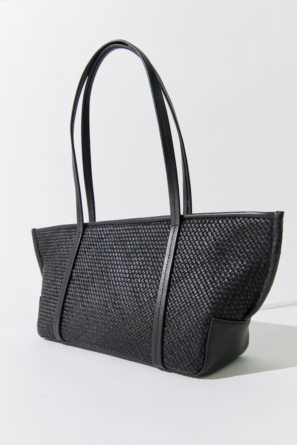 Woven Slim Bateau Tote - Black