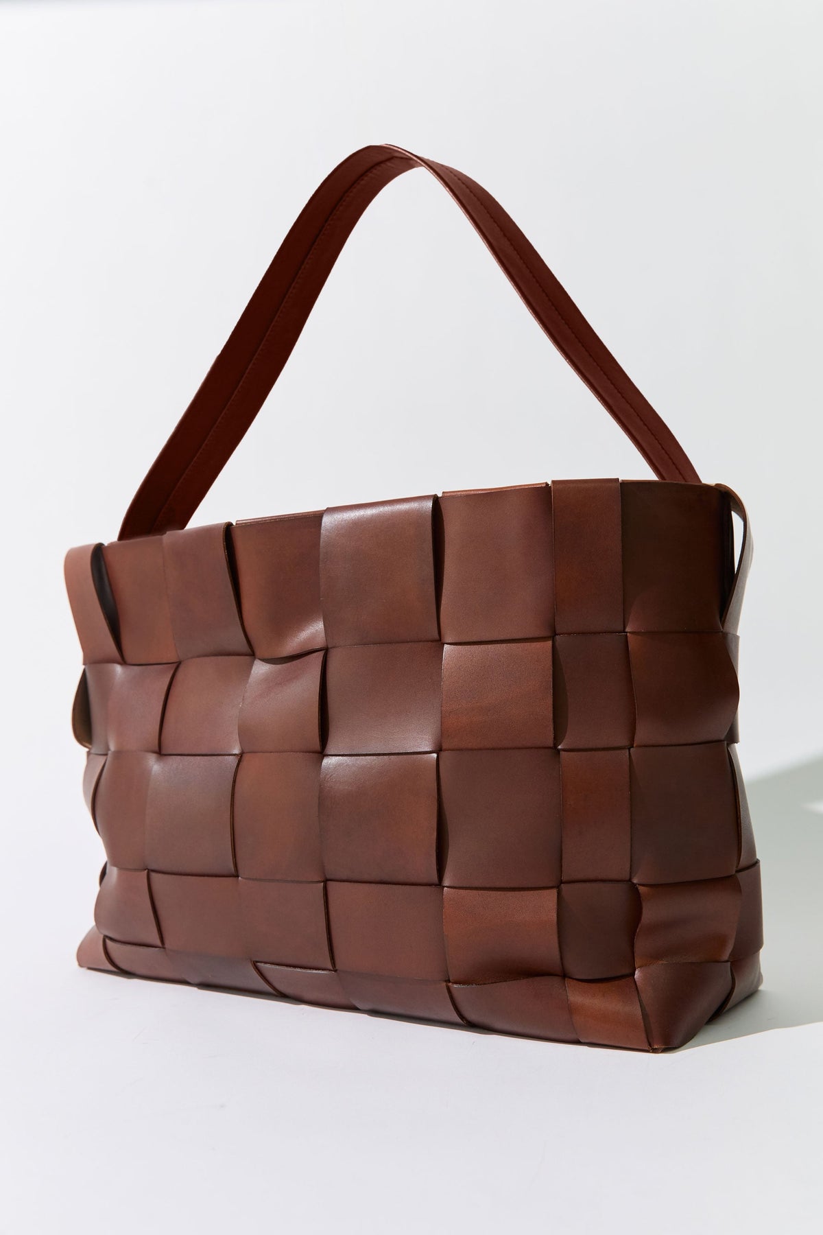Woven Large Tote - Chestnut