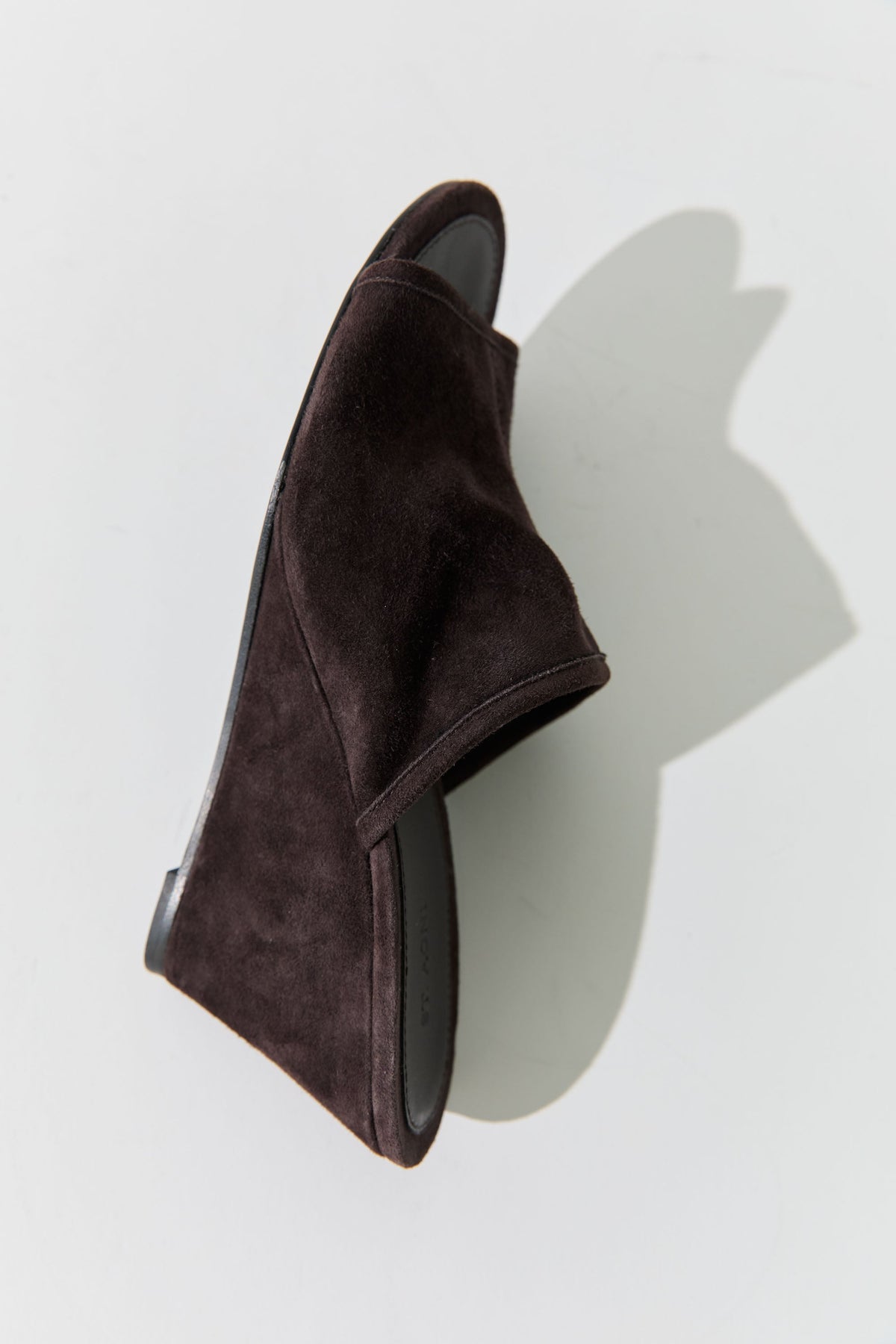 Suede Bandeau Wedge - Coffee