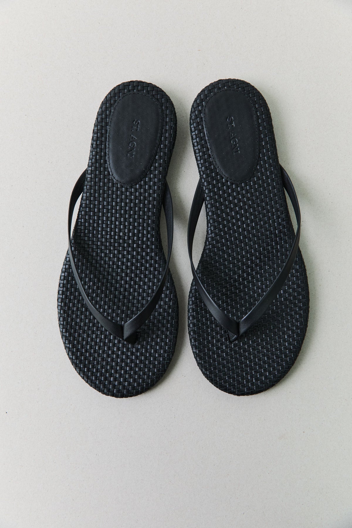 Woven Flip Flop - Black