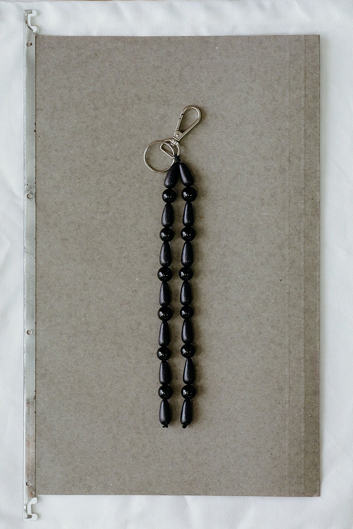 St Agni x Vermeer Brooklyn Keychain - Black