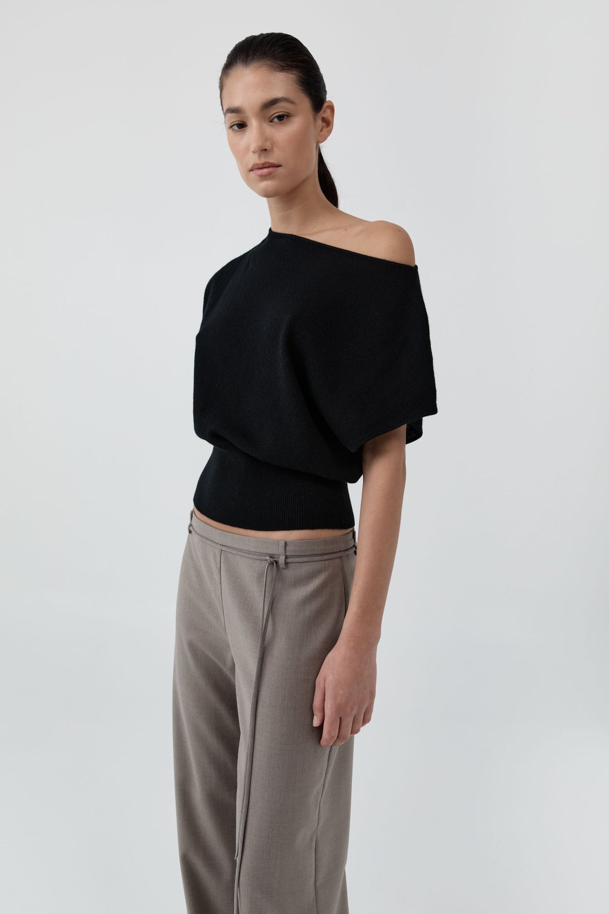 Cashmere Asymm Top - Black