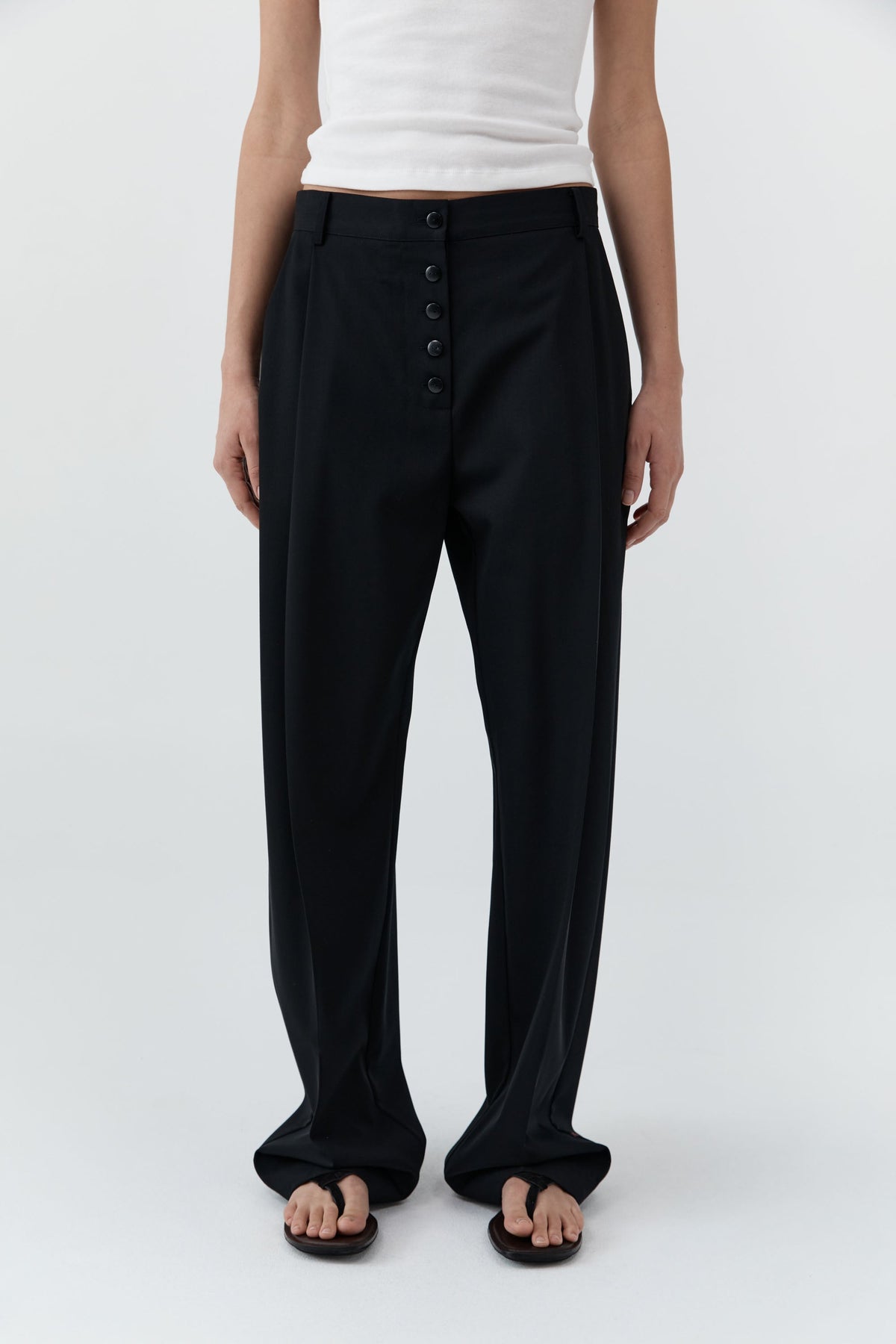 Wool Button Front Pleat Pants - Black