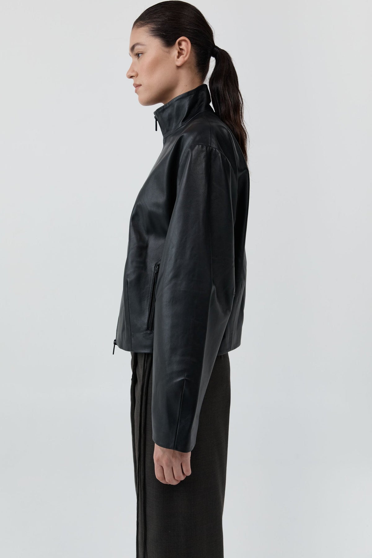 Cocoon Zip Leather Jacket - Black