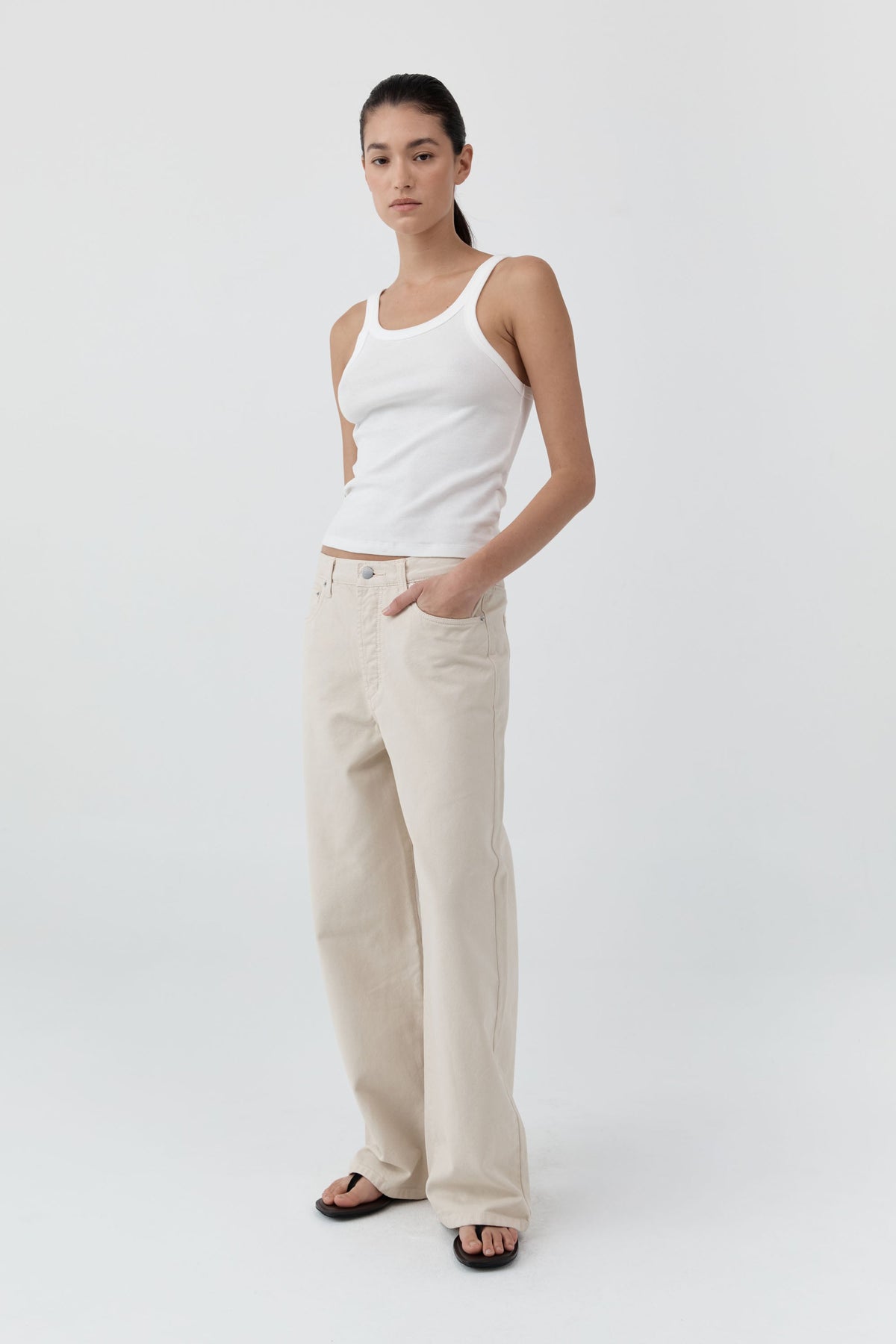Canvas Classic Mid Rise Jeans - Ecru