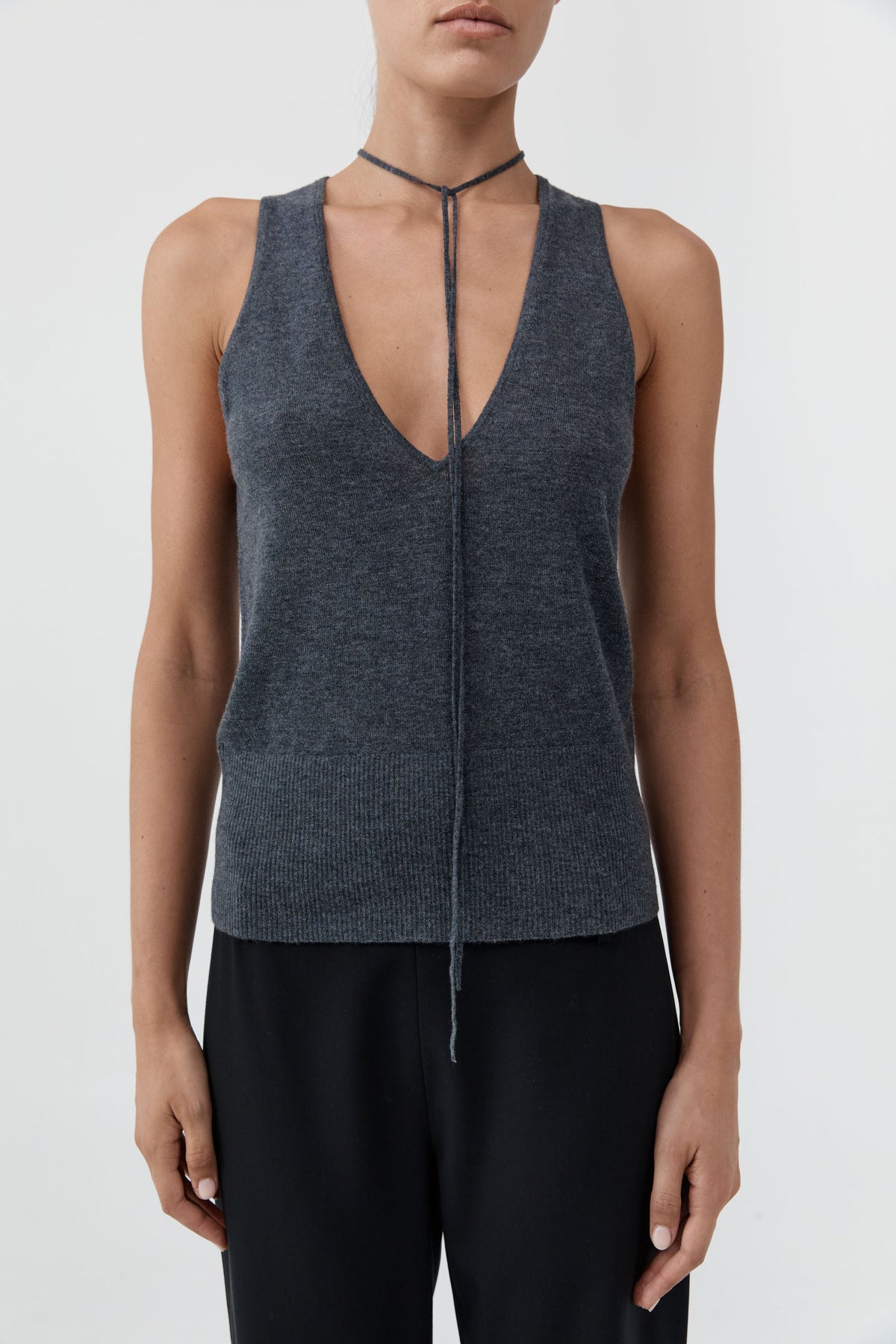 Plunge Rouleau Knit Tie Top - Iron Melange