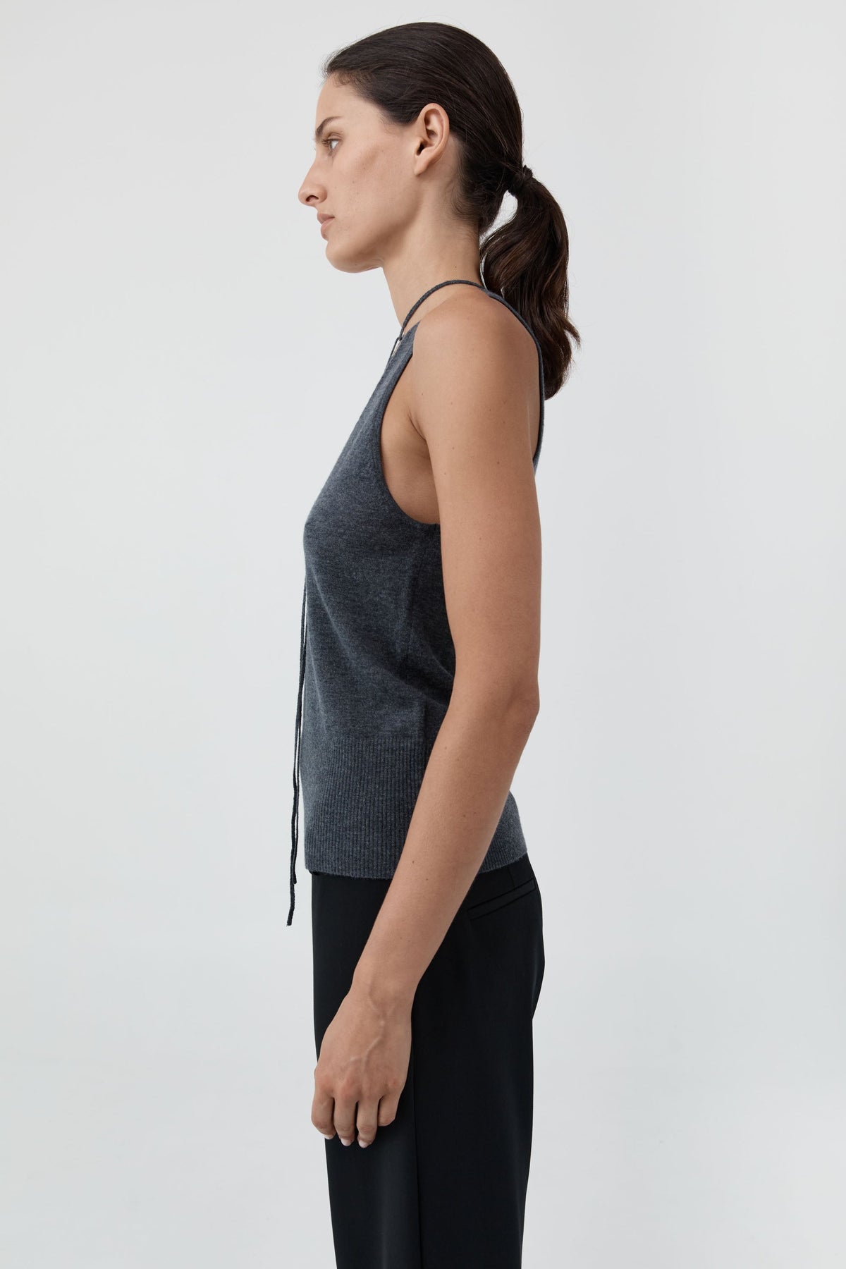 Plunge Rouleau Knit Tie Top - Iron Melange